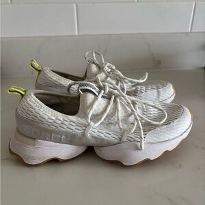 Sorel White Athletic Sneakers with Yellow heel tab size 6